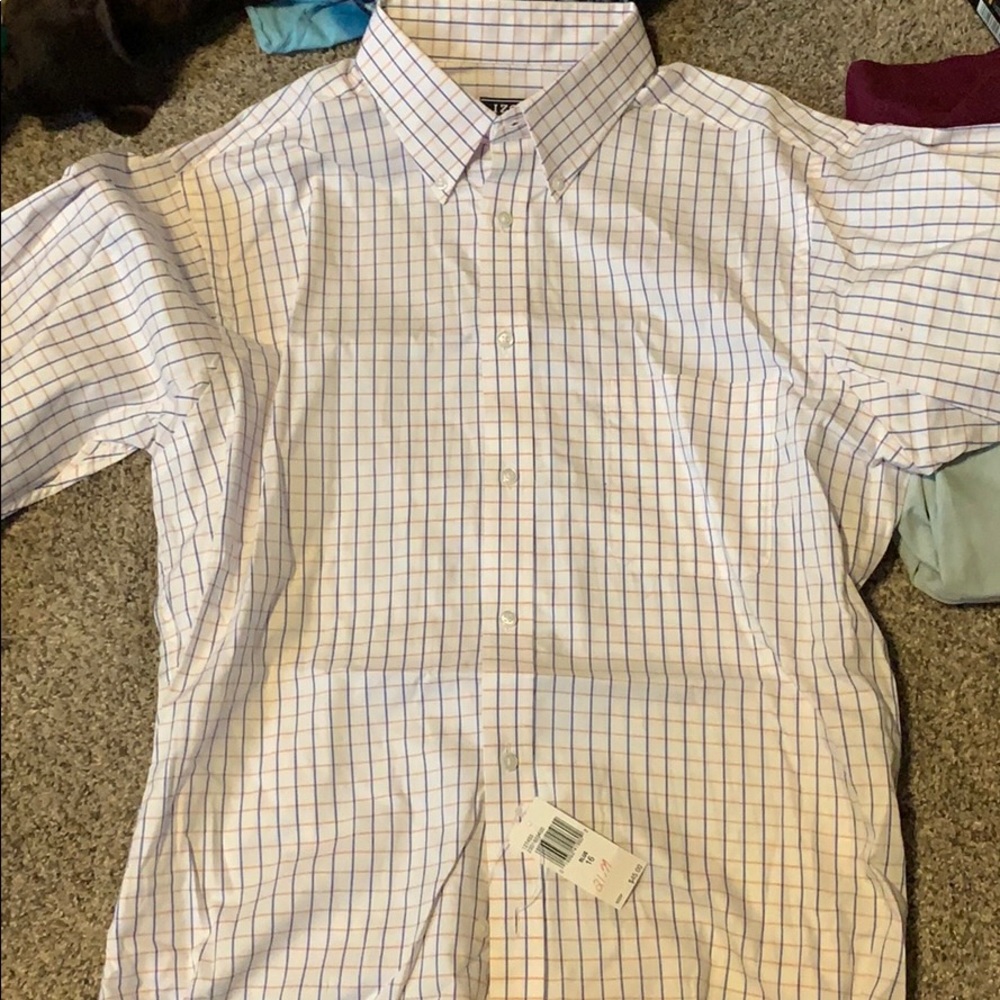 Izod Short Sleeved Button Down